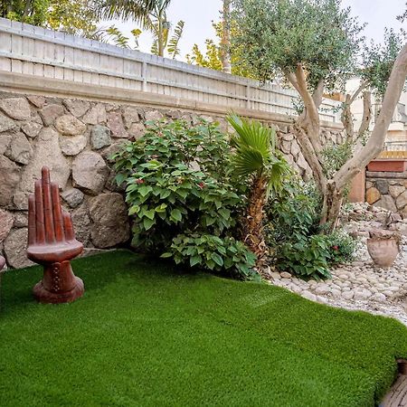 וילה רוני בריכה מחוממת Villa Roni Heated Pool Eilat Bagian luar foto